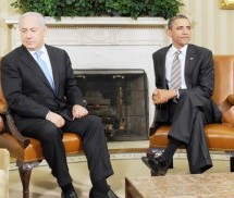 چماق در دست اسرائیل، هویج روی میز مذاکرات